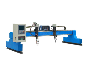 Gantry type plasma and flame cutting machine