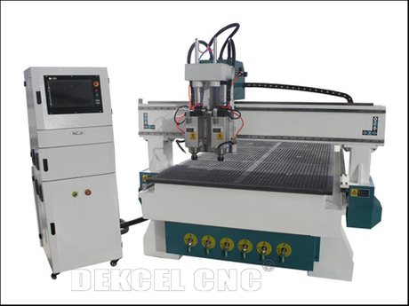 wood cnc engaver cutter router machine in China with multiheads.jpg