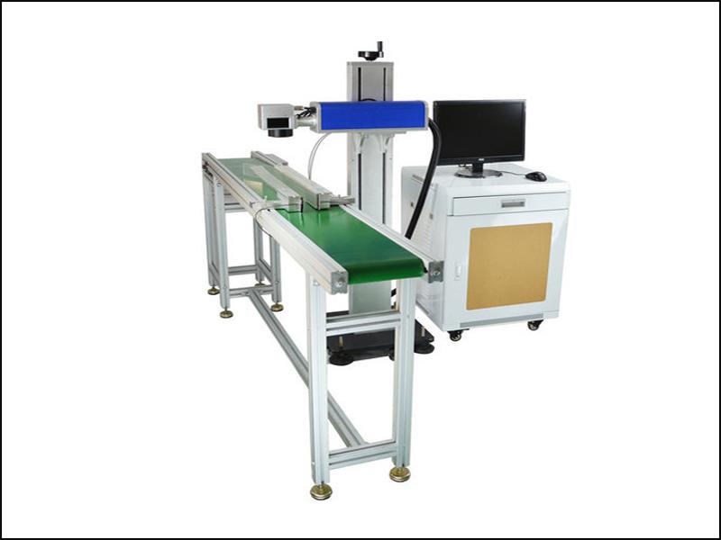 Online flying CO2 laser marking machine for production line