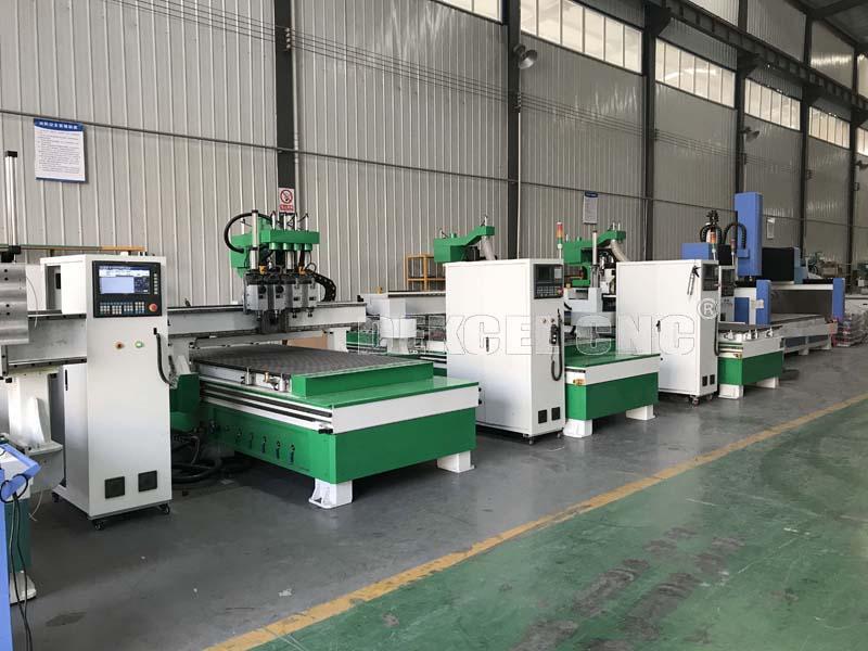 Customized Wooden Furniture Processing Cutting CNC Router Machine